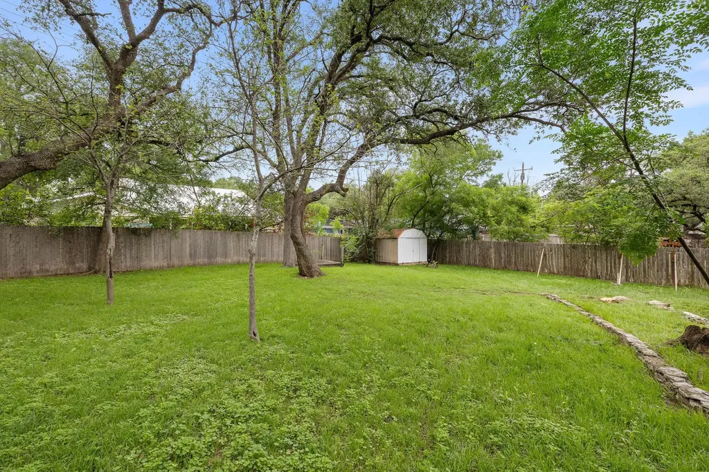 8616 Willowick Drive Austin TX 78759