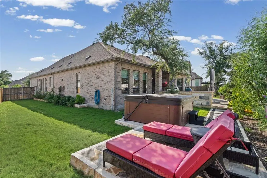 221 Iron Creek Way Kyle TX 78640