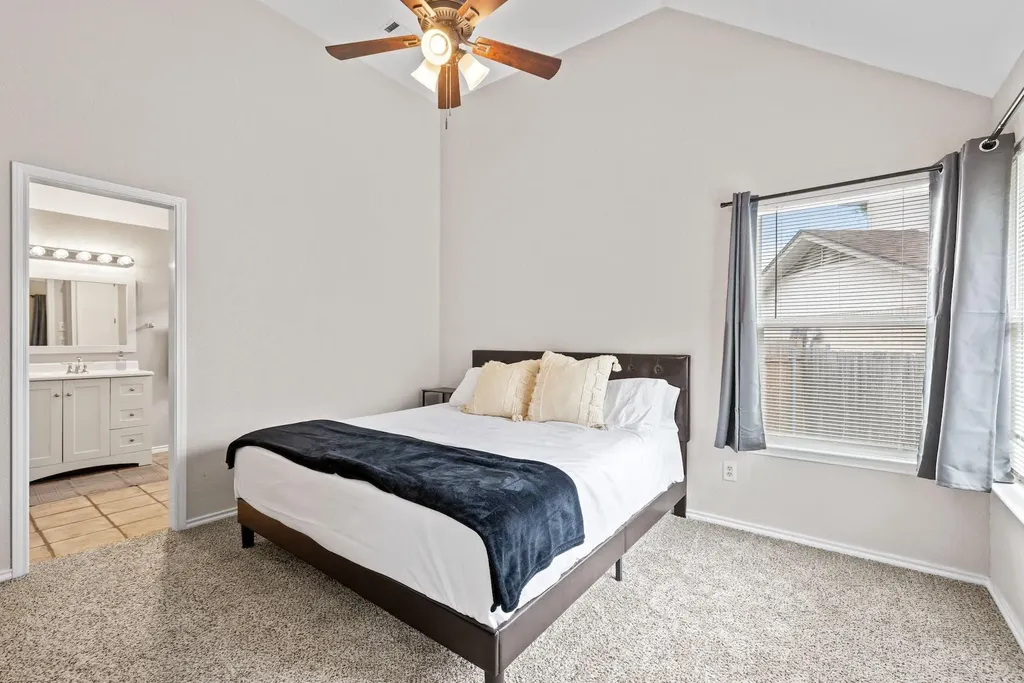 2109 Mimosa Trail Round Rock TX 78664