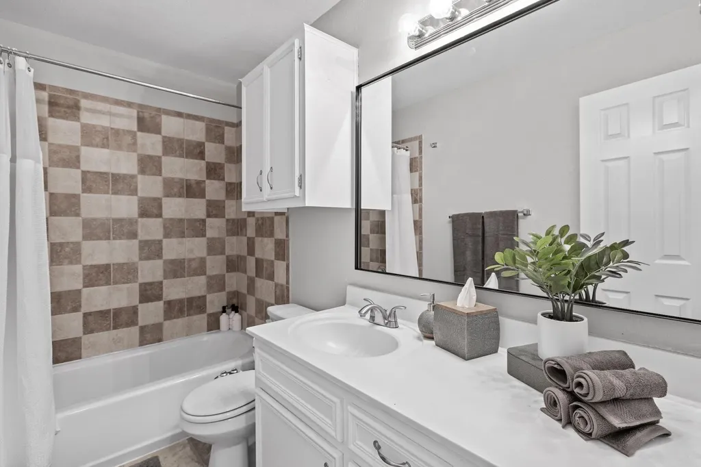 2109 Mimosa Trail Round Rock TX 78664