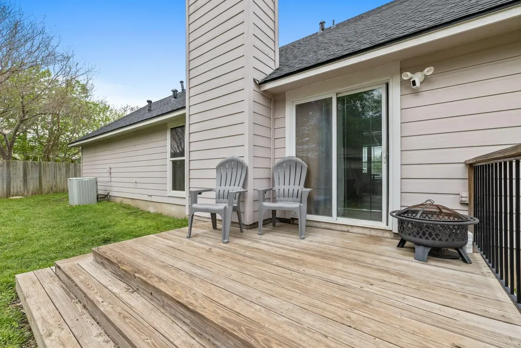 2109 Mimosa Trail Round Rock TX 78664