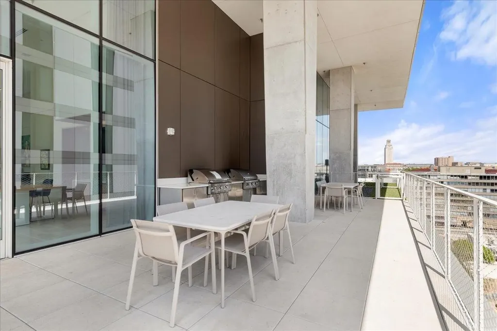 313 W 17th Street Austin TX 78701