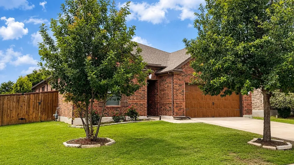1428 Macfarland Street Leander TX 78641
