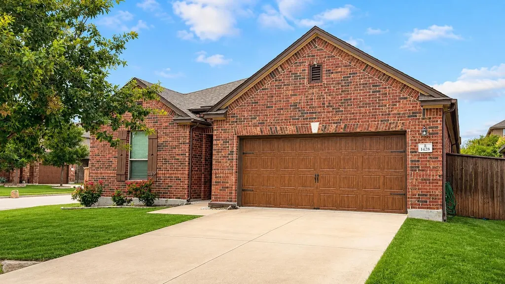 1428 Macfarland Street Leander TX 78641