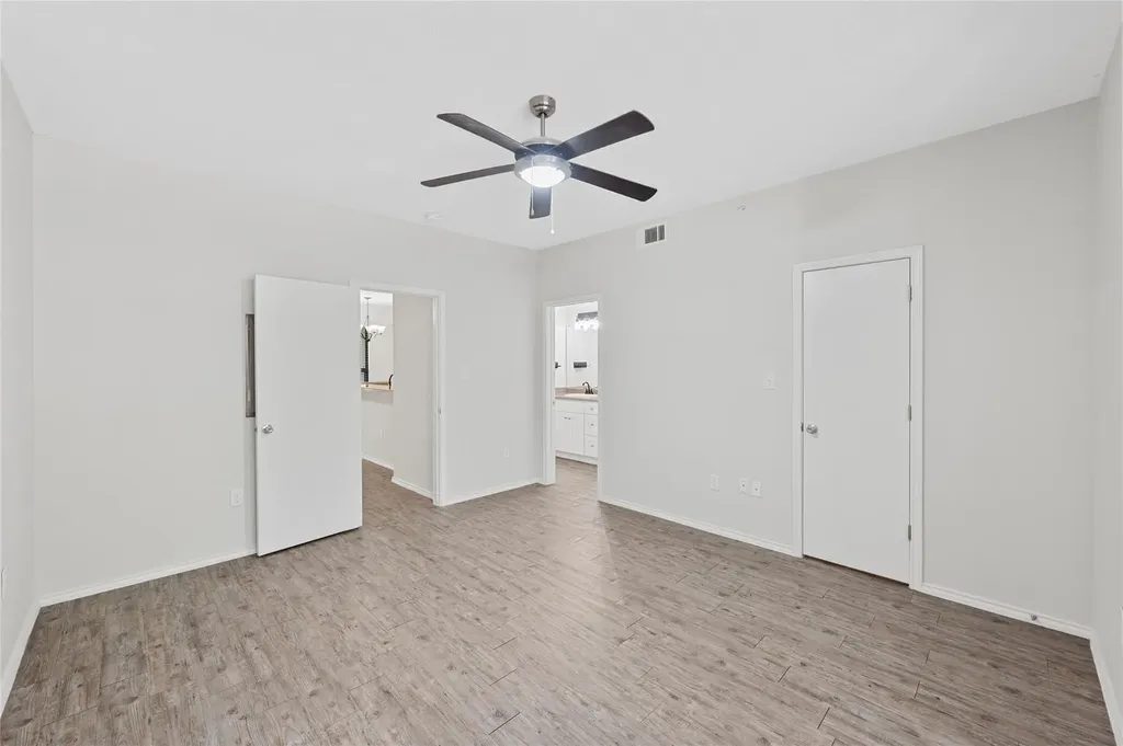 3839 Dry Creek Drive Austin TX 78731