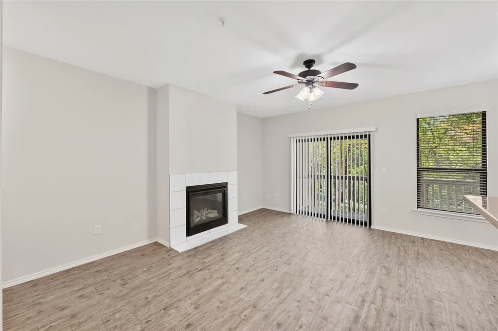 3839 Dry Creek Drive Austin TX 78731