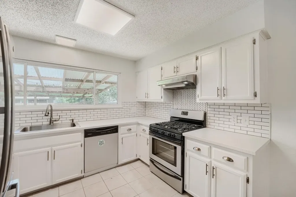 3600 Cornerstone Street Round Rock TX 78681