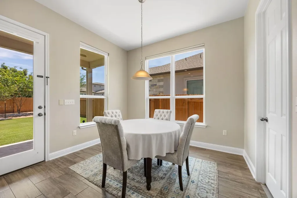 5221 Rain Lily Drive Austin TX 78739