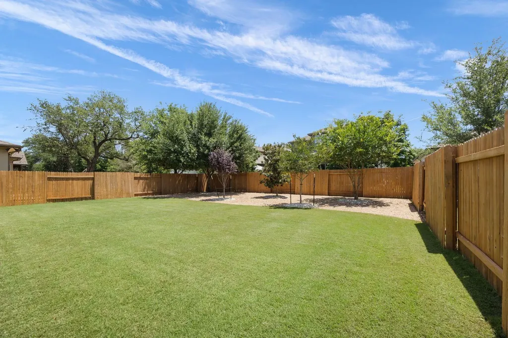 5221 Rain Lily Drive Austin TX 78739