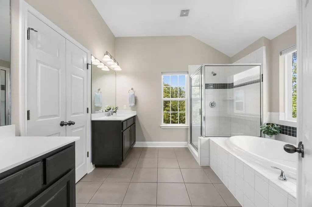 5221 Rain Lily Drive Austin TX 78739