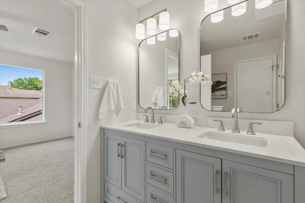 11313 Pardoners Tale Lane Austin TX 78748