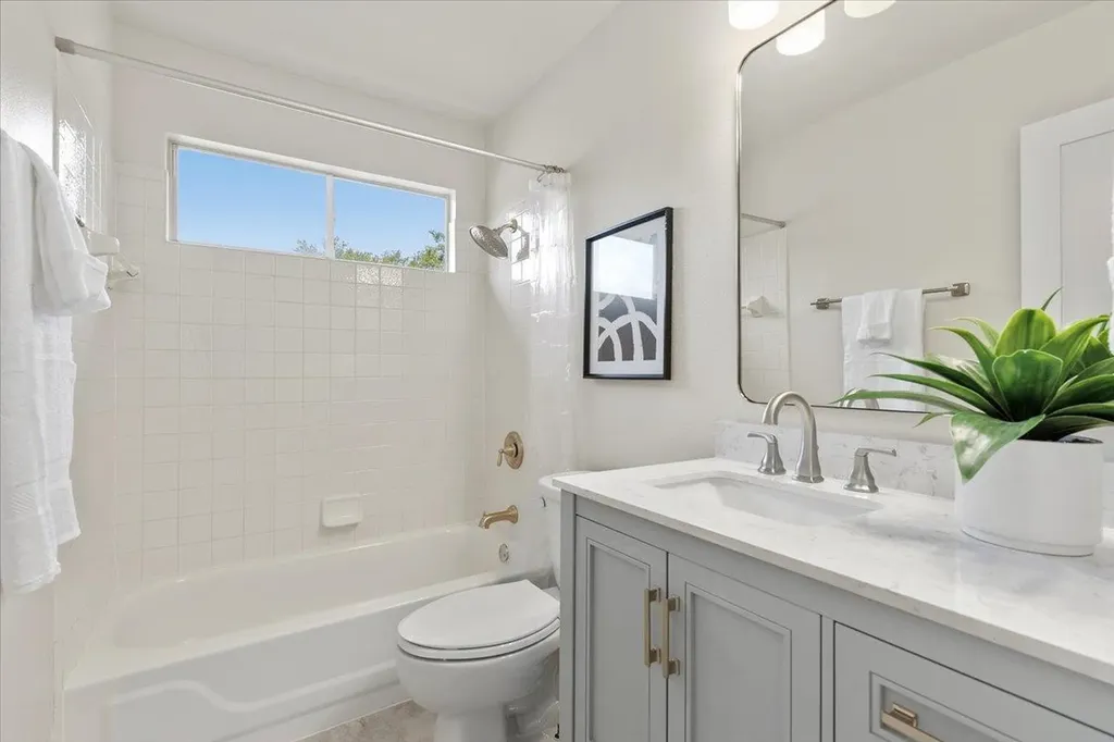 11313 Pardoners Tale Lane Austin TX 78748