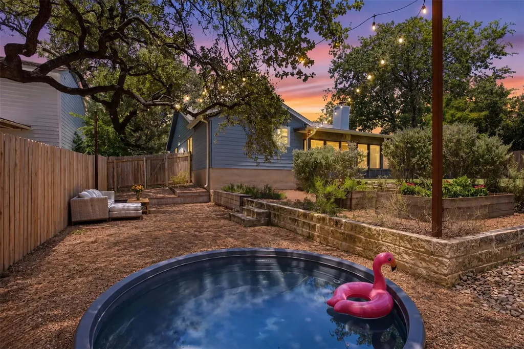 7703 Keswick Drive Austin TX 78745
