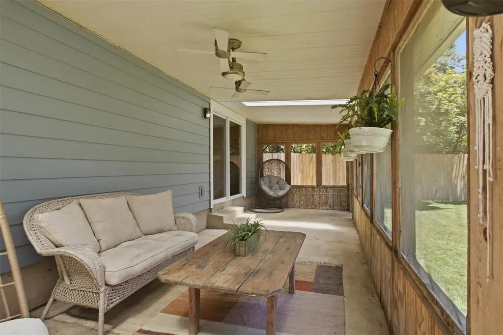 7703 Keswick Drive Austin TX 78745