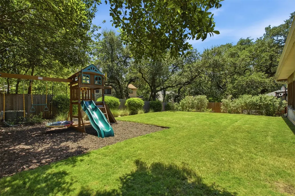 7703 Keswick Drive Austin TX 78745