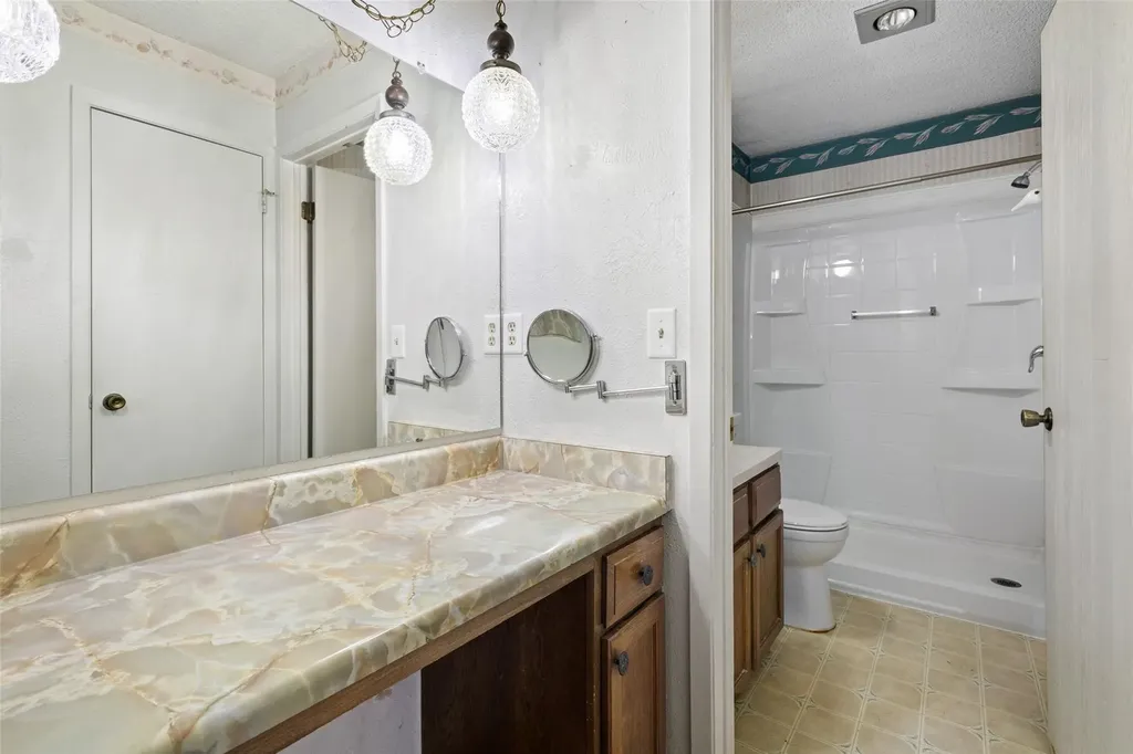 2303 Carolyn Drive Taylor TX 76574