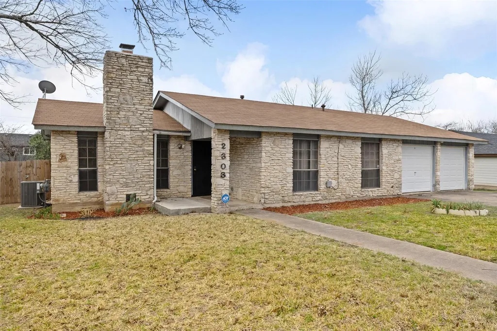 2303 Carolyn Drive Taylor TX 76574