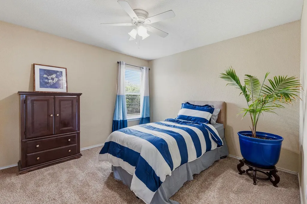 12800 Wedding Drive Manor TX 78653