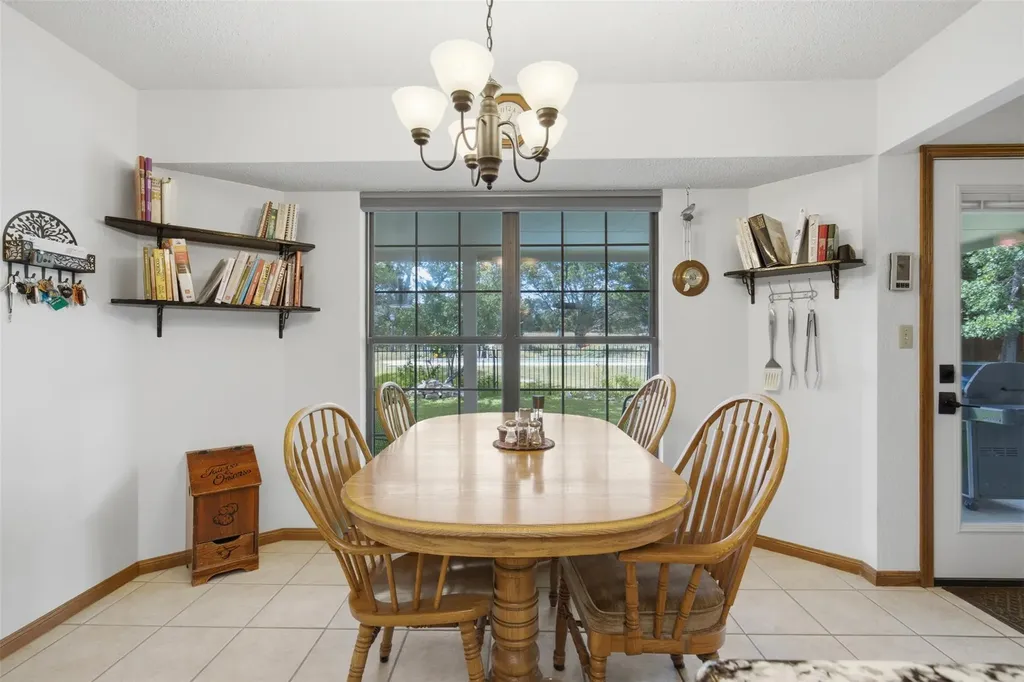 3804 Oak Meadow Drive Round Rock TX 78681