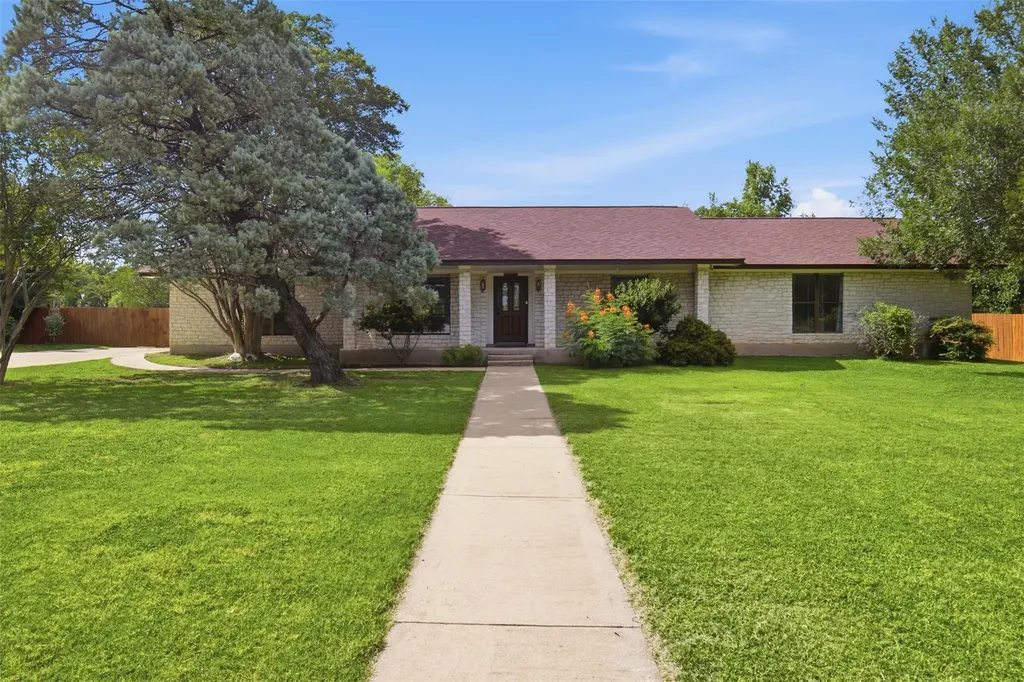 3804 Oak Meadow Drive Round Rock TX 78681