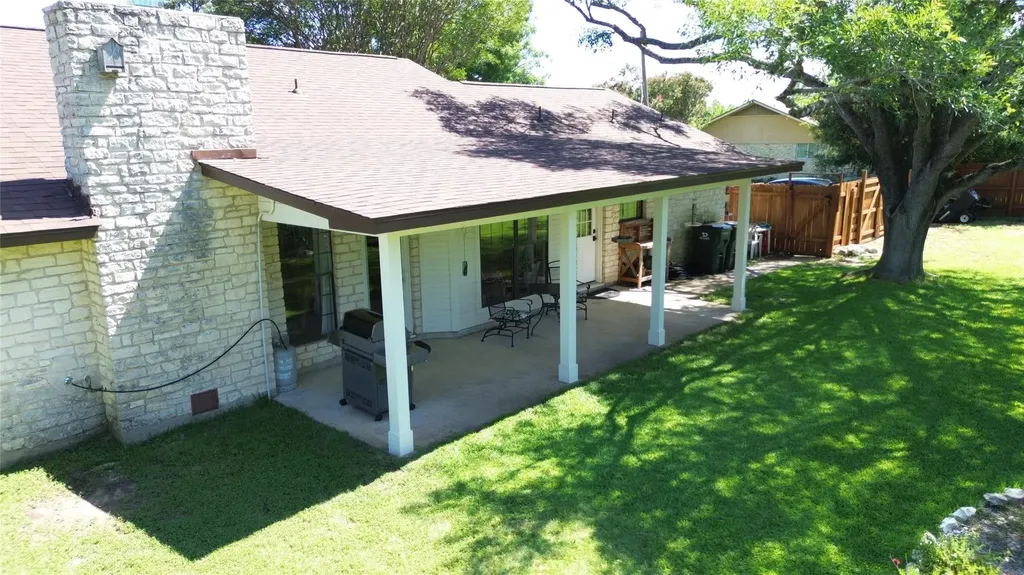 3804 Oak Meadow Drive Round Rock TX 78681