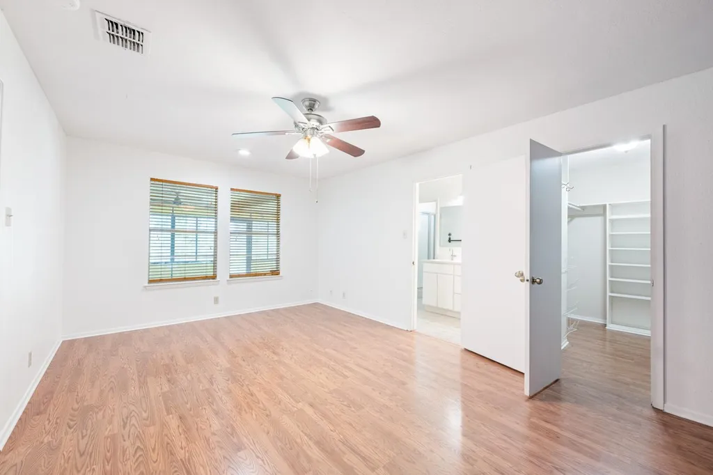 4007 Meadowlark Avenue San Antonio TX 78210