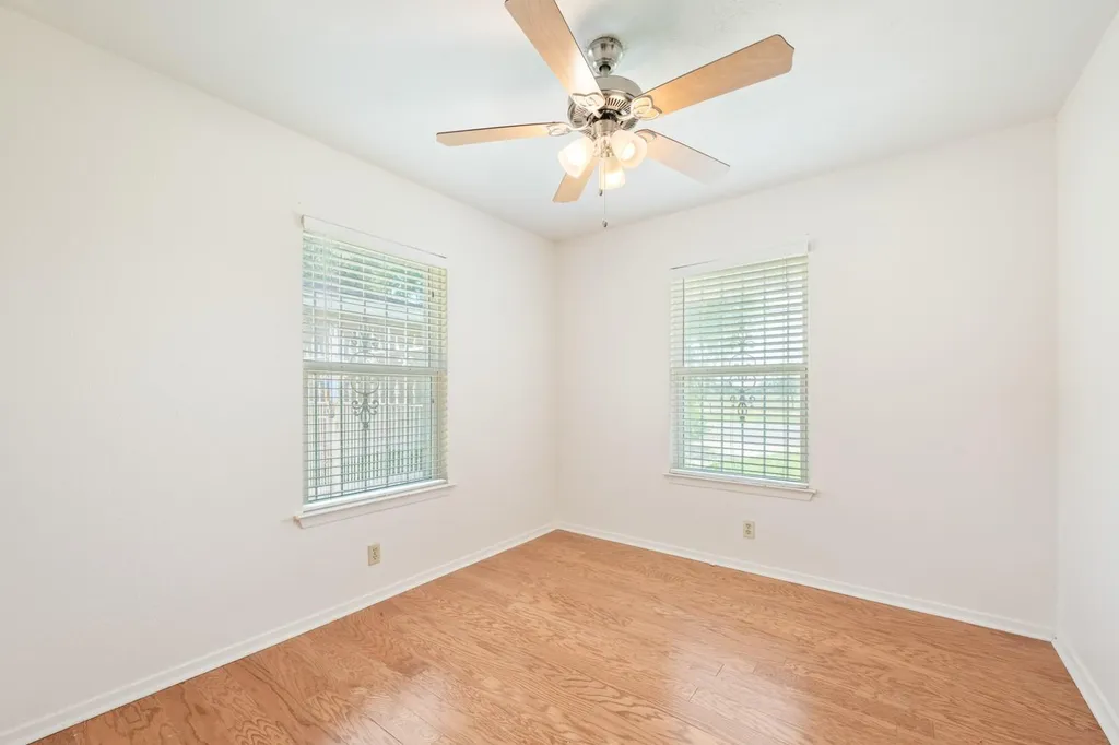 4007 Meadowlark Avenue San Antonio TX 78210