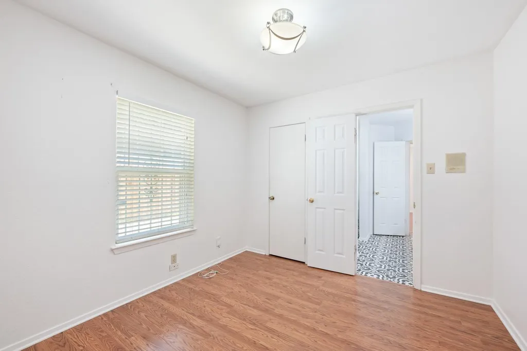 4007 Meadowlark Avenue San Antonio TX 78210