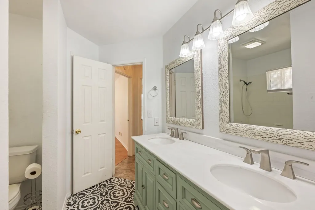 4007 Meadowlark Avenue San Antonio TX 78210
