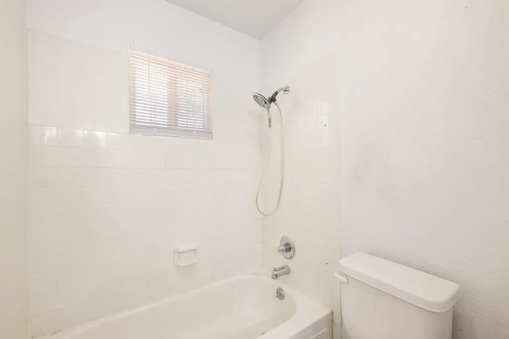 4007 Meadowlark Avenue San Antonio TX 78210