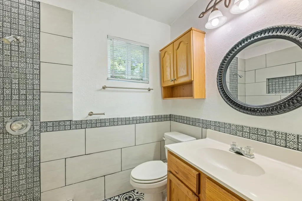 4007 Meadowlark Avenue San Antonio TX 78210