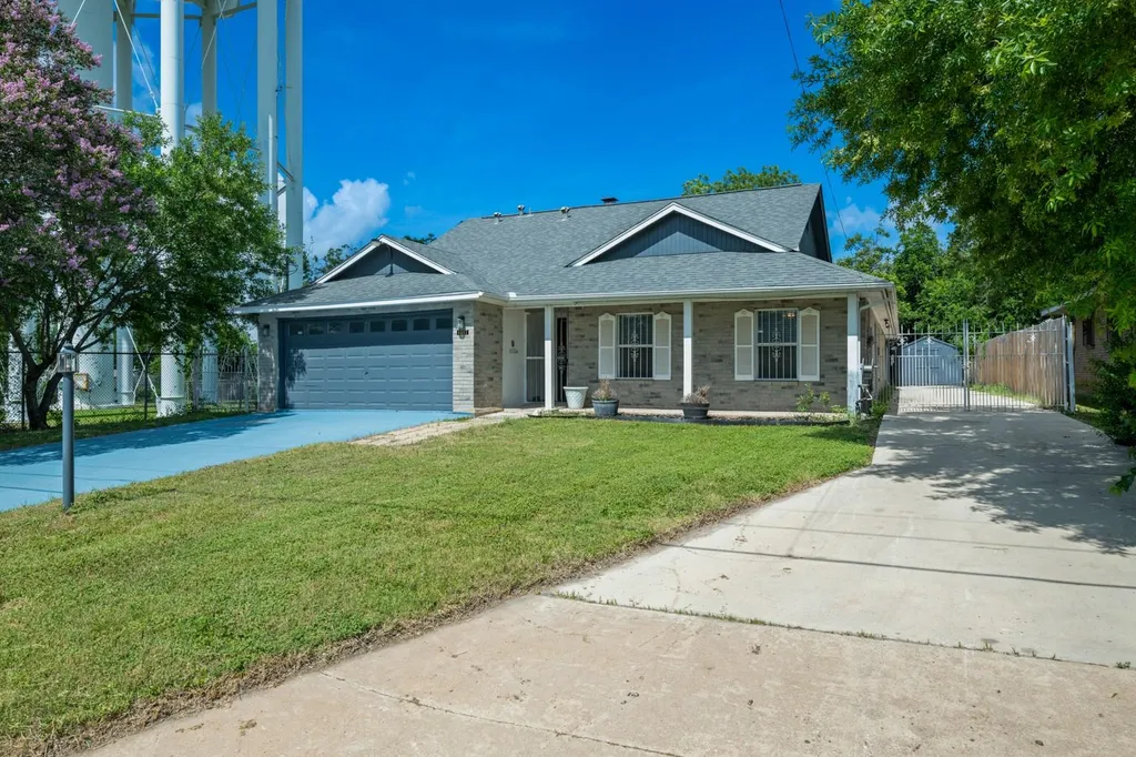 4007 Meadowlark Avenue San Antonio TX 78210