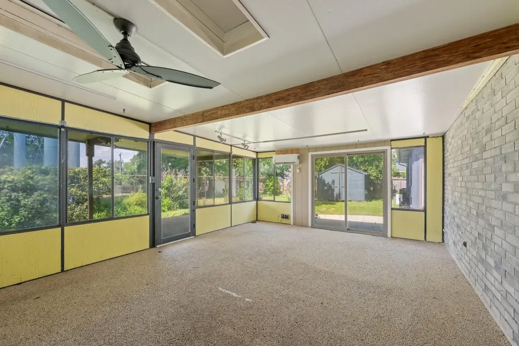 4007 Meadowlark Avenue San Antonio TX 78210