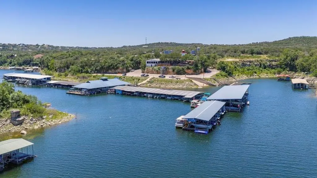 506 Ronay Drive N Spicewood TX 78669