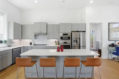 6216 Toscana Avenue Austin TX 78724