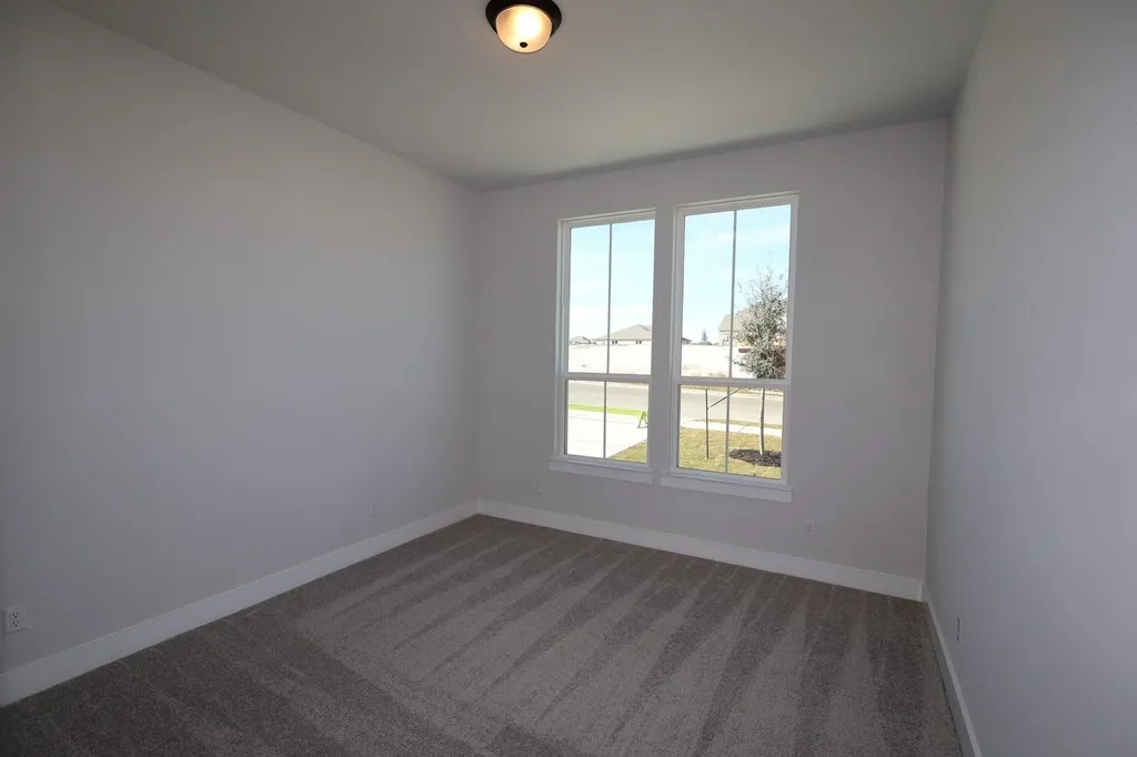 221 Mcmillian Drive Liberty Hill TX 78642