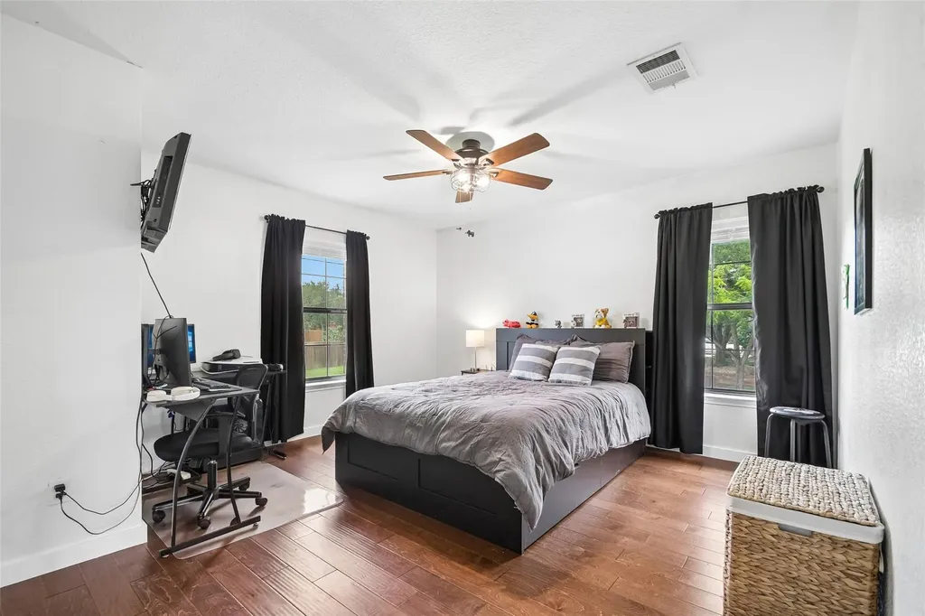 485 Bella Vista Circle Kyle TX 78640