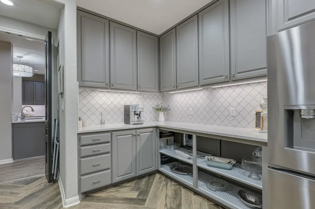 1316 Cassiopeia Way Austin TX 78732