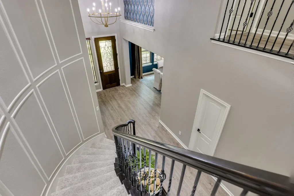 1316 Cassiopeia Way Austin TX 78732