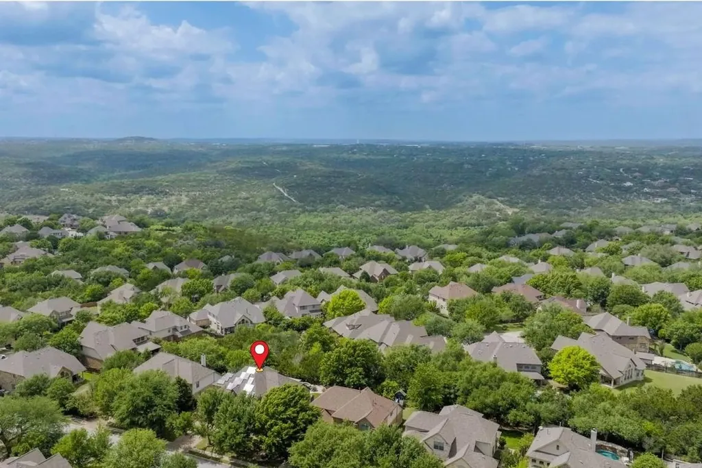1316 Cassiopeia Way Austin TX 78732