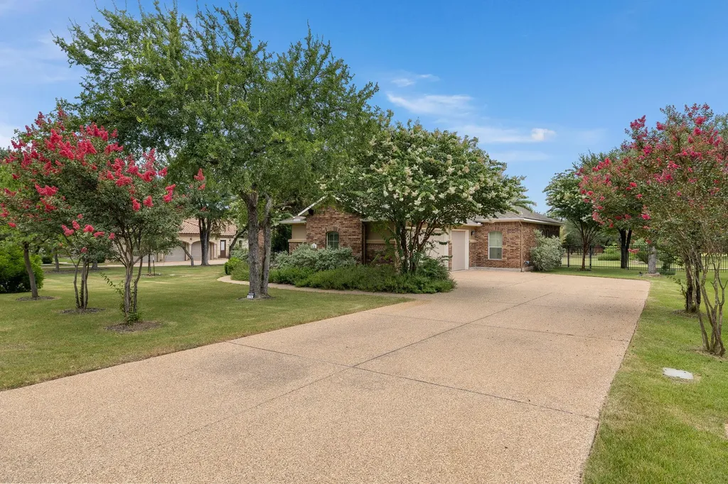 174 Estrella Crossing Georgetown TX 78628
