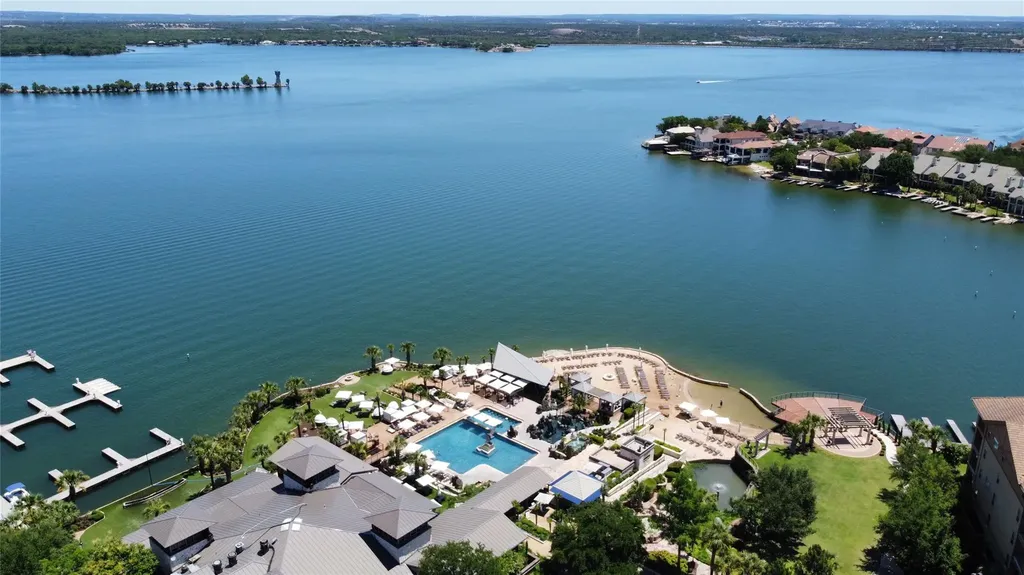 515 Lost Dutchman Horseshoe Bay TX 78657