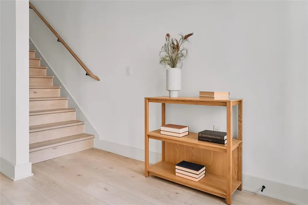 2209 Woodland Avenue Austin TX 78741