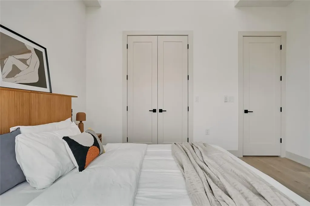 2209 Woodland Avenue Austin TX 78741