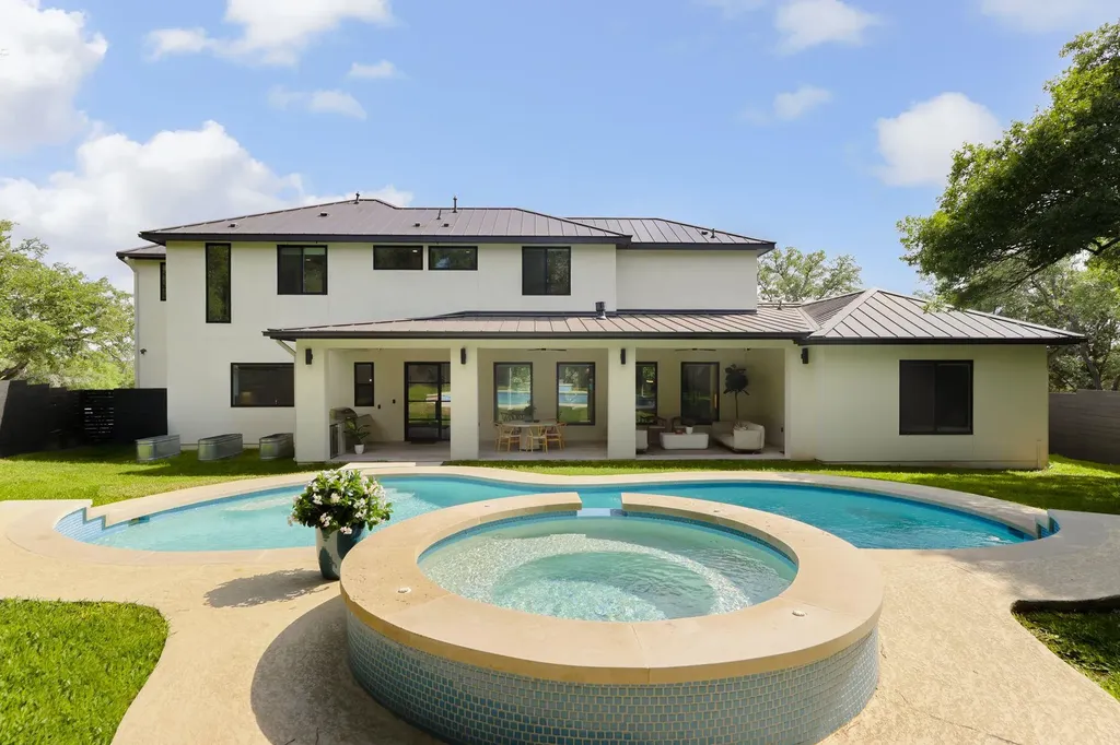 1800 Bay Hill Drive Austin TX 78746