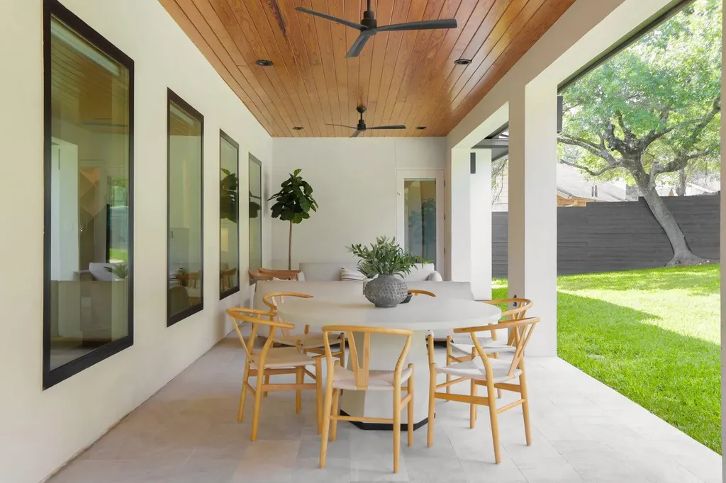 1800 Bay Hill Drive Austin TX 78746