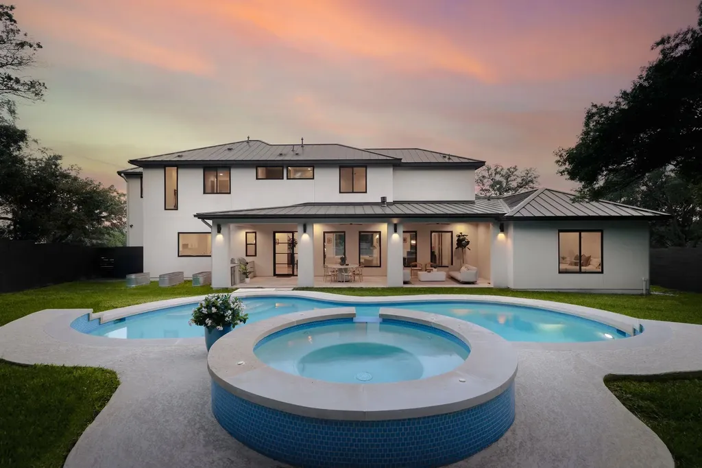 1800 Bay Hill Drive Austin TX 78746