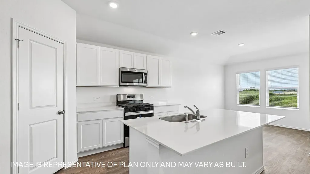 292 Gilmer Lane Buda TX 78610