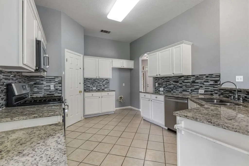 1514 Spring Peony Court Pflugerville TX 78660