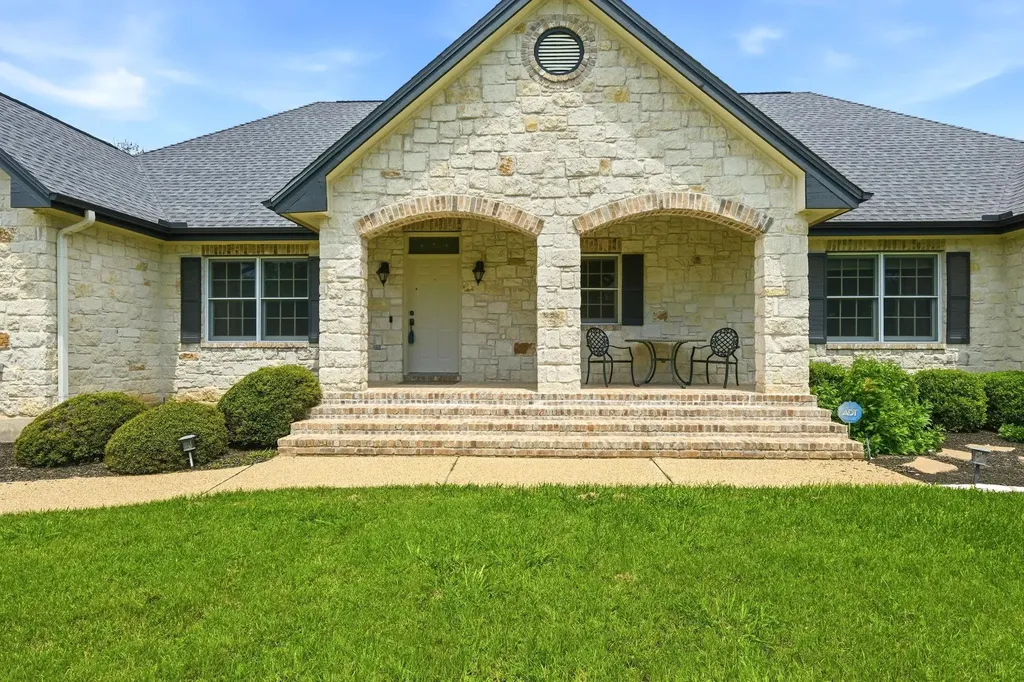 2000 Fountainwood Drive Georgetown TX 78633